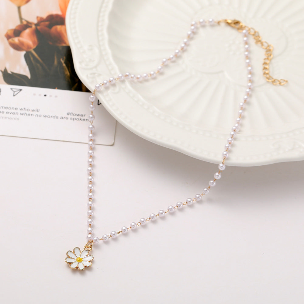 New Creative Simple Fashion Fresh And Cute Pearl Necklace For Women
