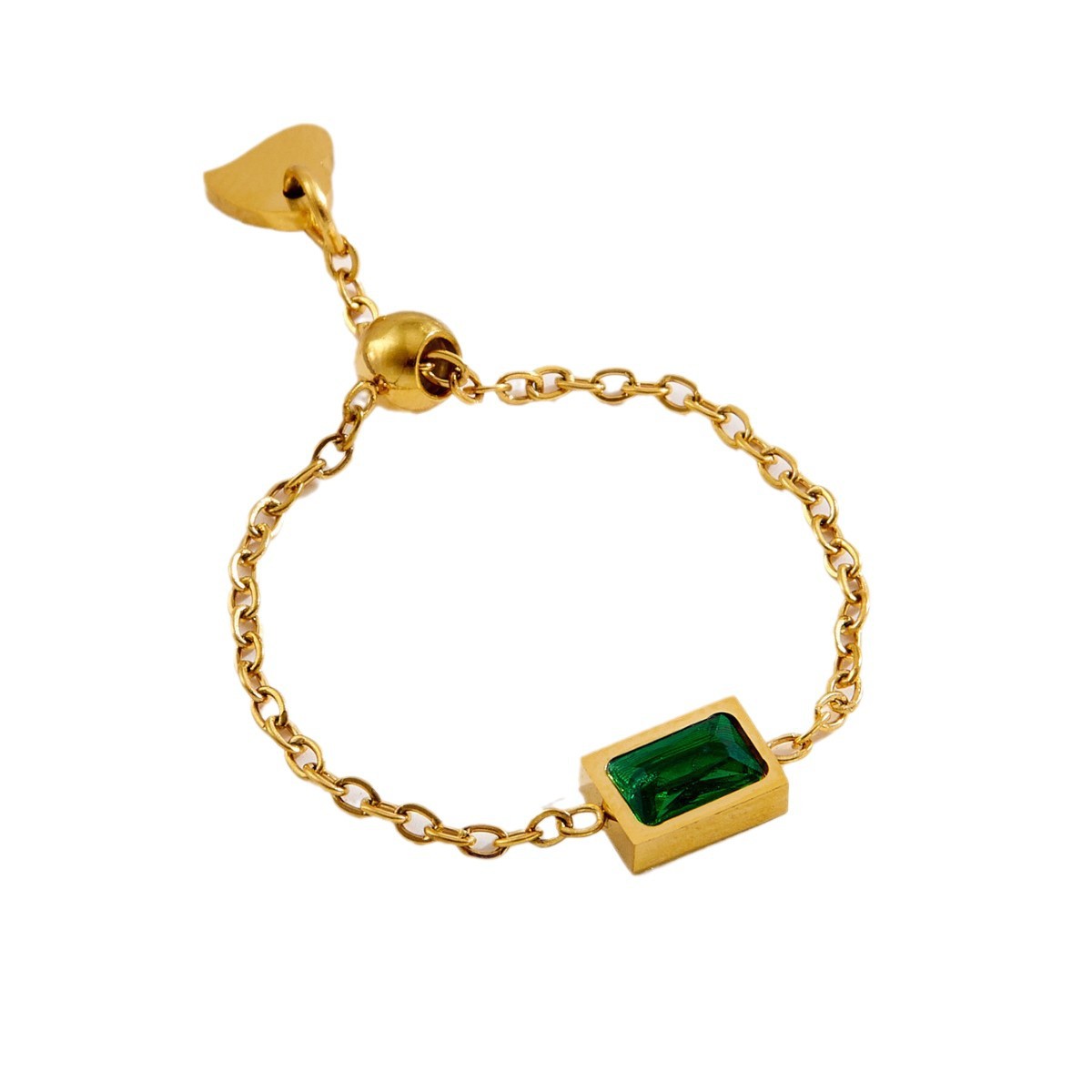 Fashionable And Elegant Green Square-cut Diamond Ring