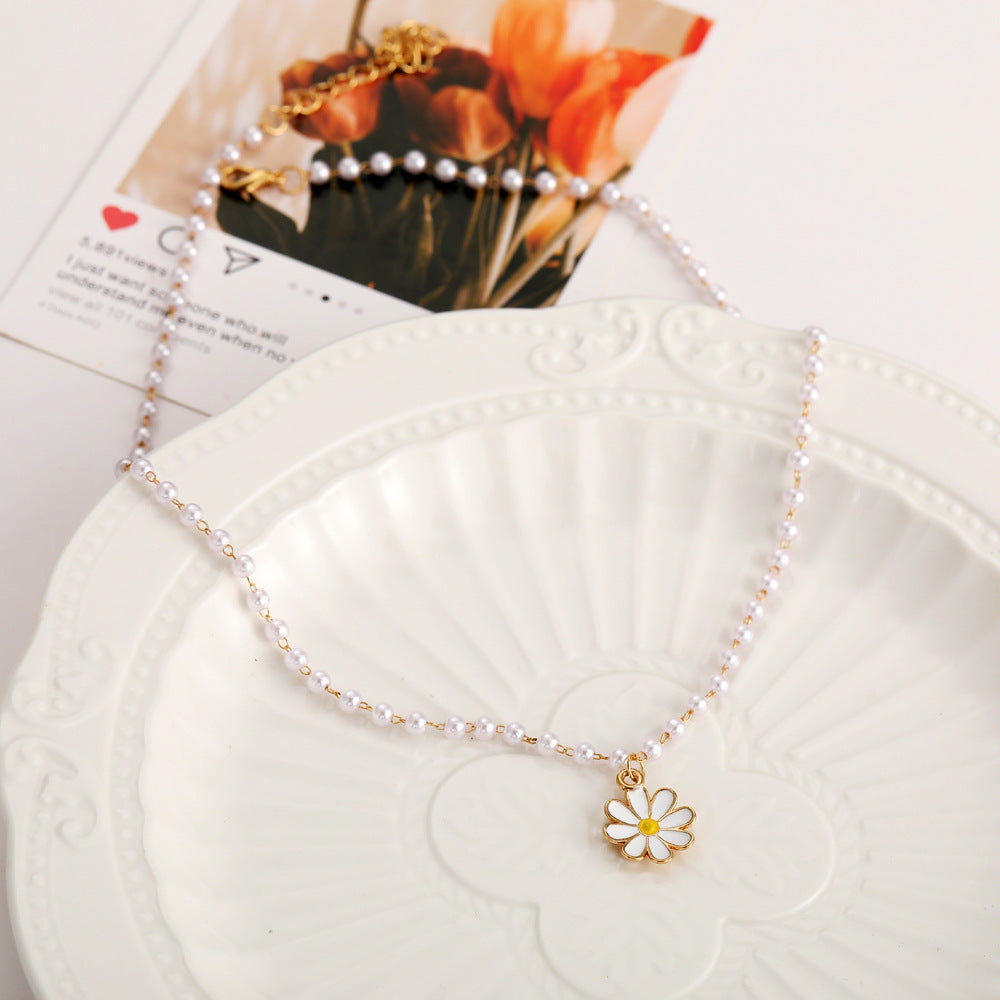 New Creative Simple Fashion Fresh And Cute Pearl Necklace For Women