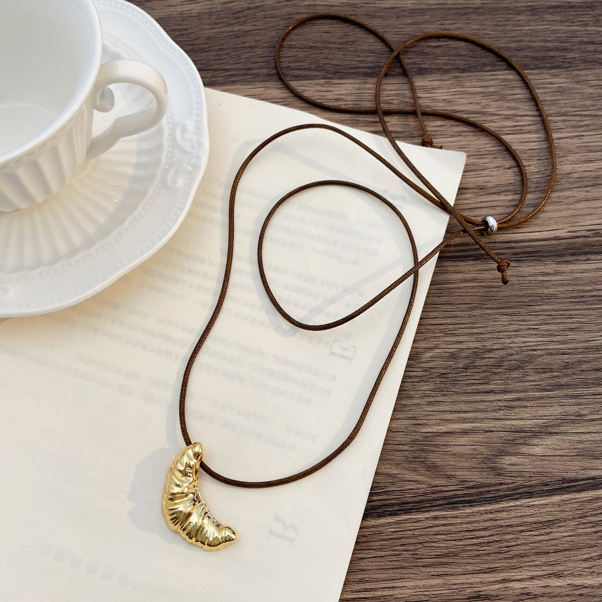 Korean-style Minimalist Croissant Black Leather Cord Necklace
