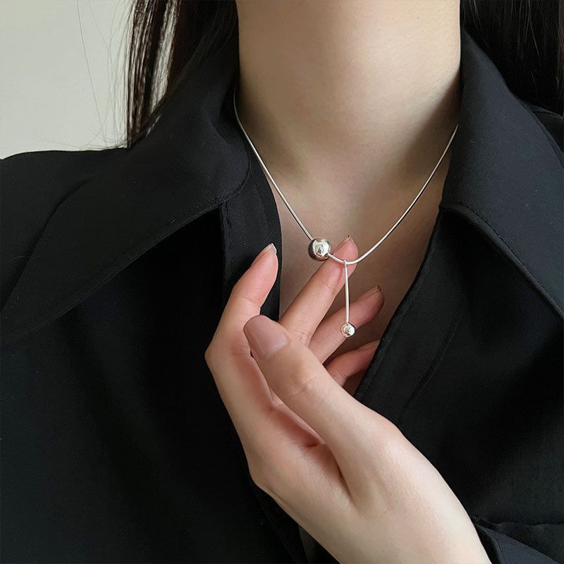 Simple Round Pendant Necklace For Women That Wont Fade