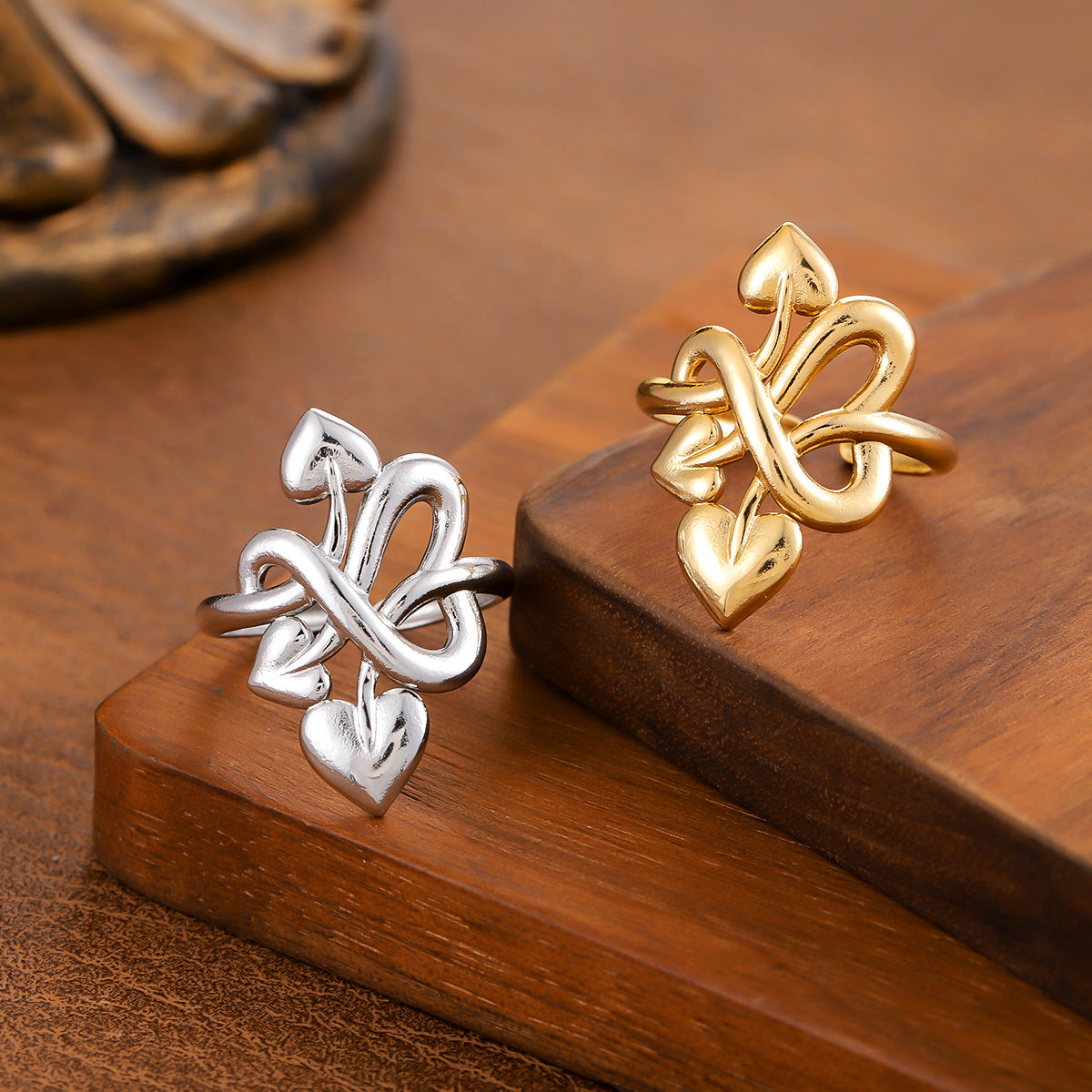 Fashionable High-end Irregularly Shaped Adjustable Ring
