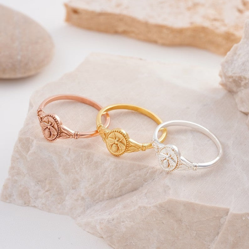 Light-luxury Seal-ring Shape Ring Fashionable Everyday Minimalist
