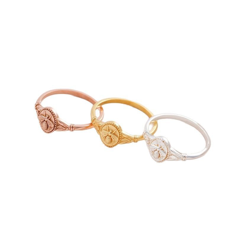 Light-luxury Seal-ring Shape Ring Fashionable Everyday Minimalist